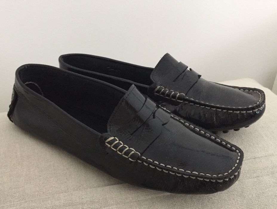 Sapatos pretos verniz