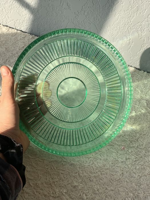 Кришталева тарілка.