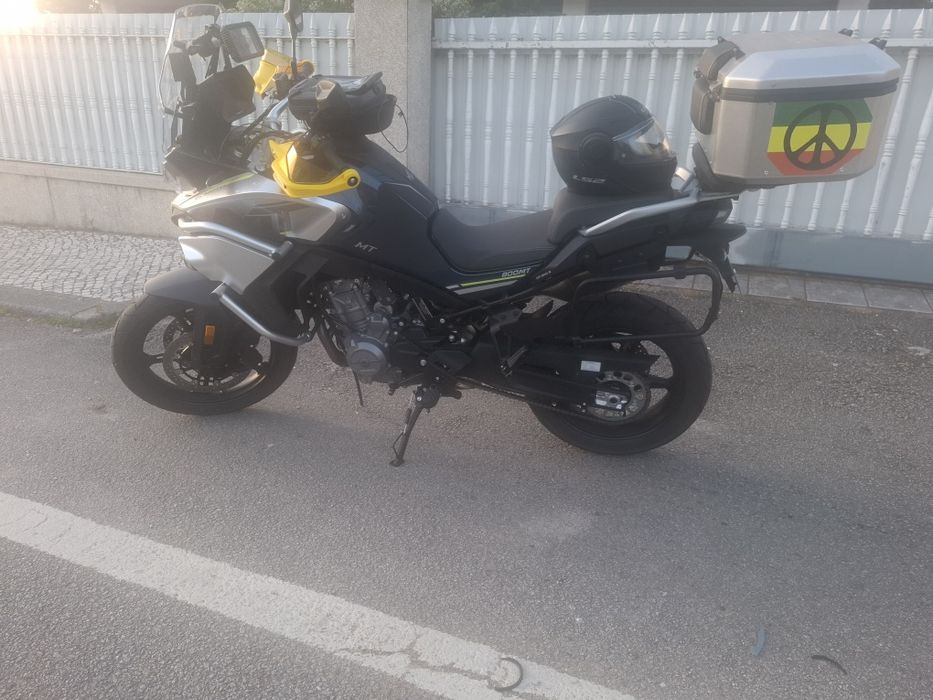 Cf moto 800 mt sport