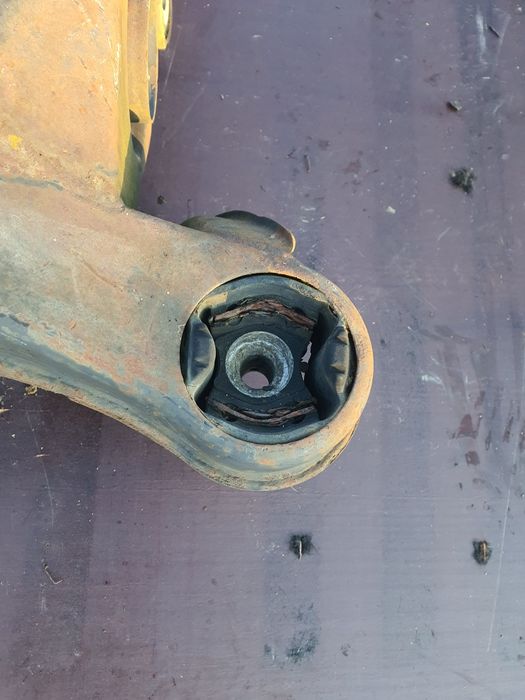 Задній підрамник, балка Mercedes W210 e-class e220