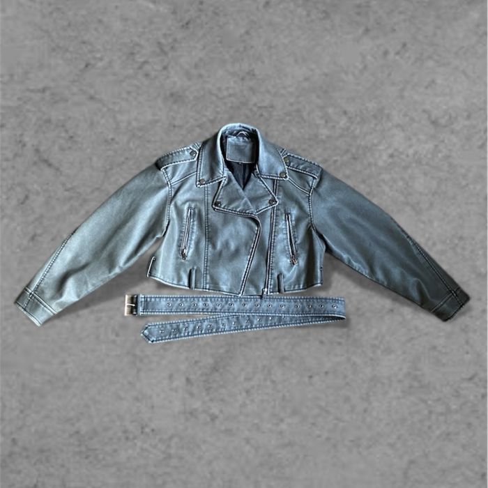 Косуха жіноча.