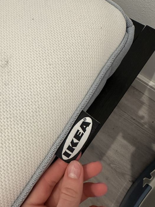 Cama solteiro com estrado e colchão