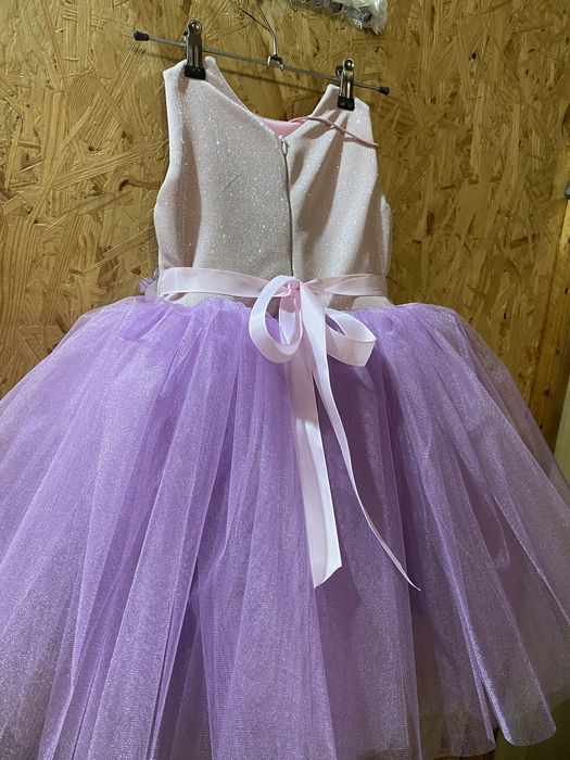 Сукня метеликами костюм крила метелика квітами рожева на свято весни