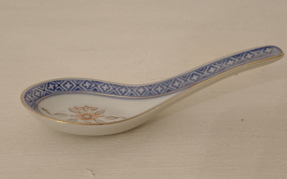 Colher chinesa vintage