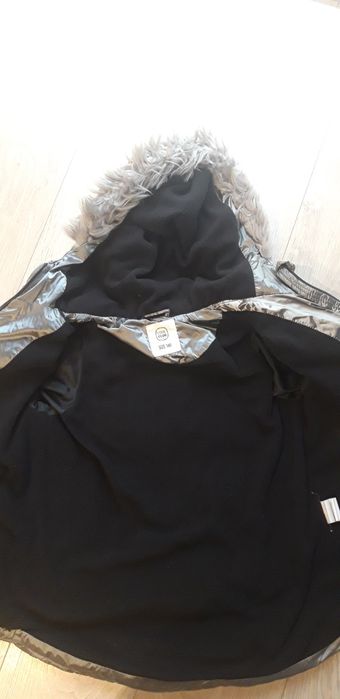 Kurtka zimowa dziewczęca roz.140