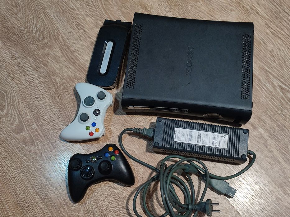 Розбірка Xbox 360 Slim