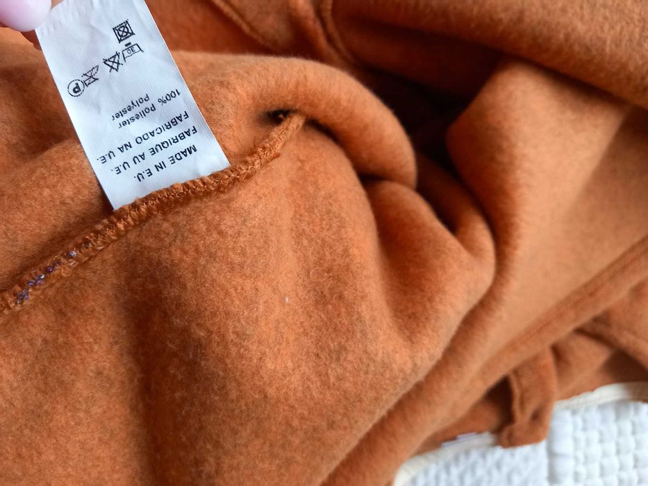 Casaco com capuz + vestido Obê, tam. 18 meses, novo!
