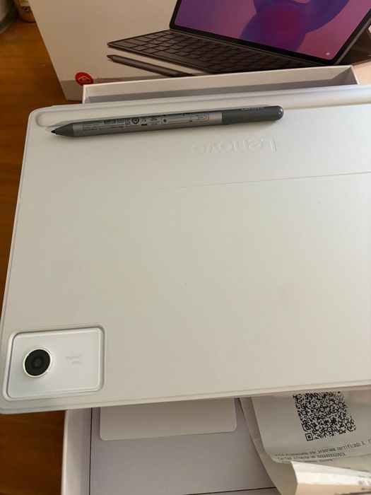 Lenovo Idea Tab Plus
