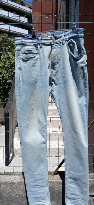 Calças de Homem marca Pull&Bear tam 42 modelo Super Skinny