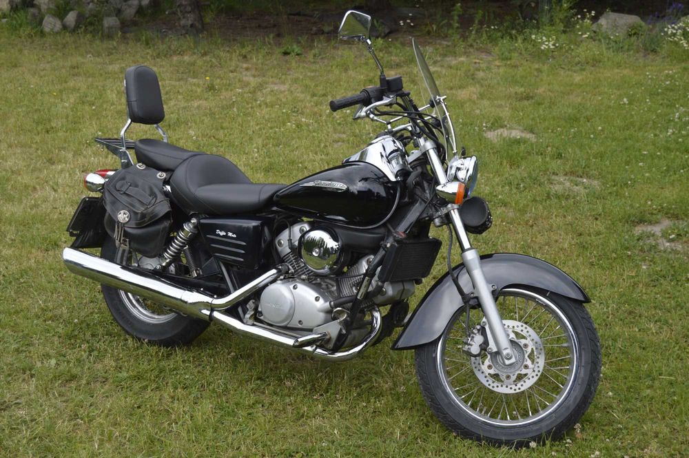 Honda Shadow VT 125