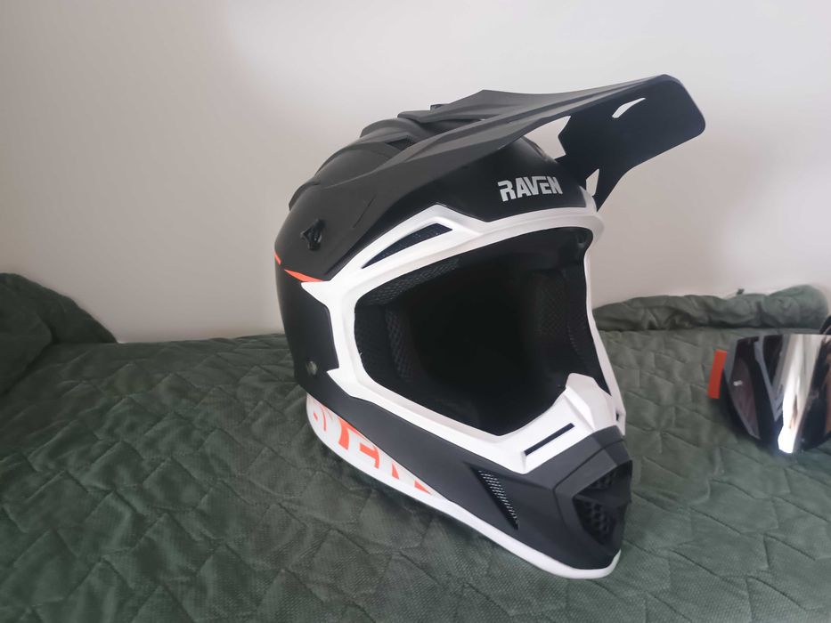 Kask Raven Airborne Evo - idealny stan - raz użyty