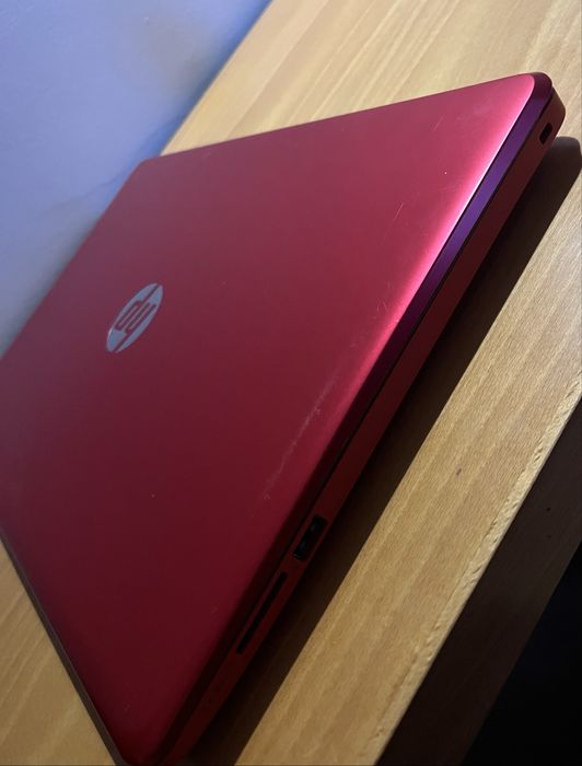 Computador Portátil HP 15.6”