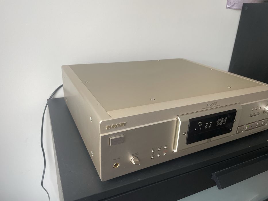 Sony XA50ES     srebrny odtwarzacz cd