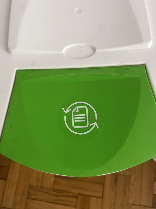Segregator na smieci, kosz na smieci
