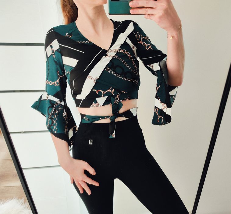 Top Crop wiązany Missguided