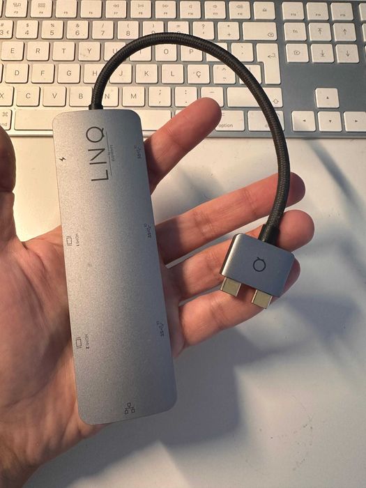 Hub LINQ LQ48011 (USB-C - 7 Portas - para MACBOOK)