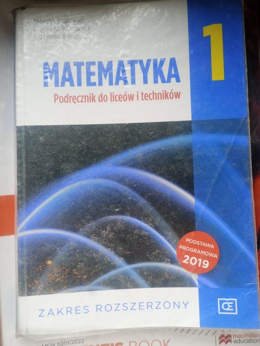 Książki do klasy 1 technikum/liecum