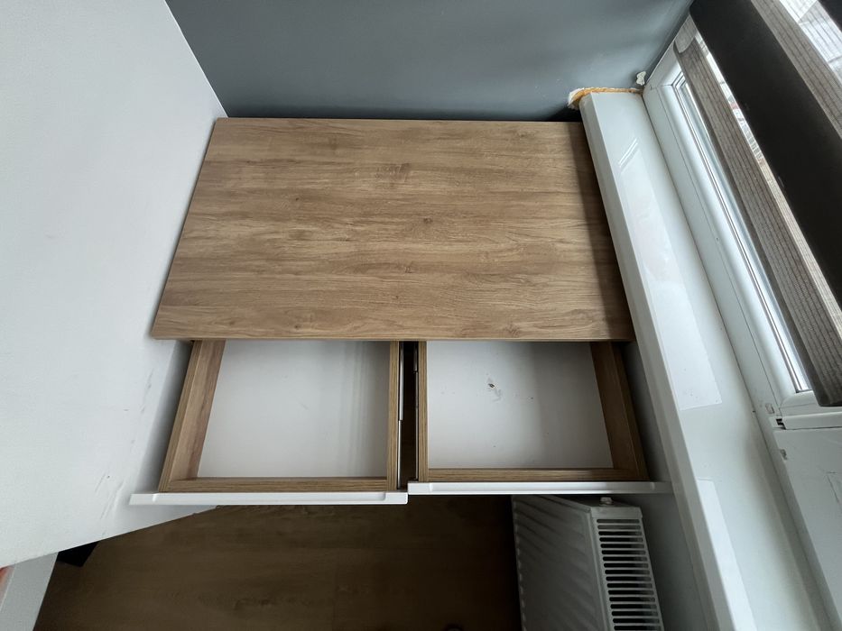 Компʼютерний стіл