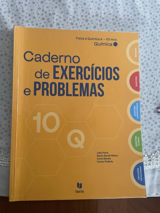 Vendo cadernos de atividades