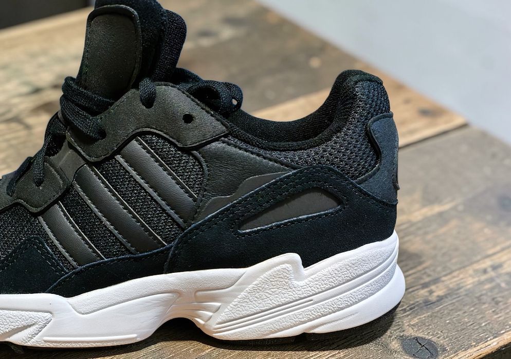 Sneakersy Damskie Dziewczęce Sportowe Adidas Rozmiar 40 - 25,5 cm