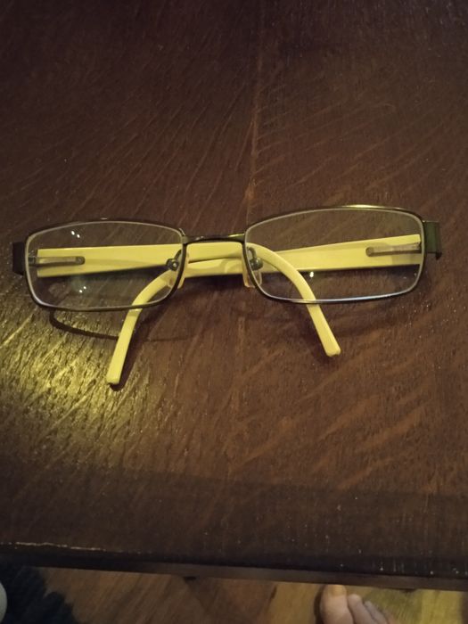 Okulary korekcyjne oprawki dla dzieci