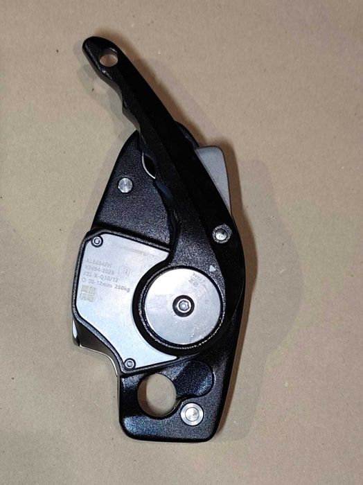 Descensor SHIELD / SPARK – Uso Industrial e Salvamento