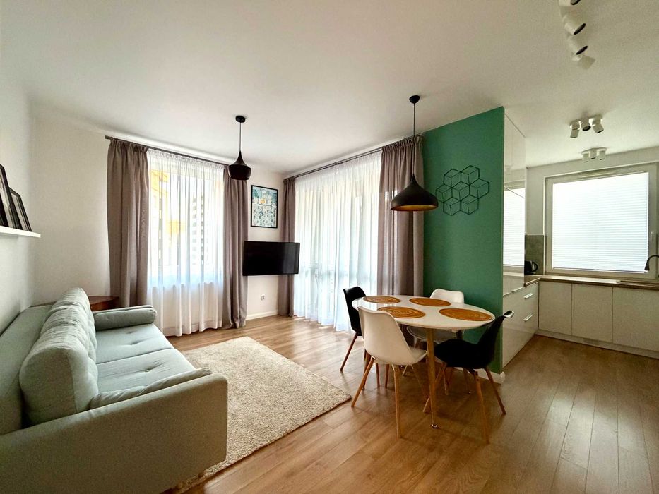 Przytulne i jasne 56 m²: 3 pokoje | garaż! | balkon | winda | świeżo po remoncie | Avia
