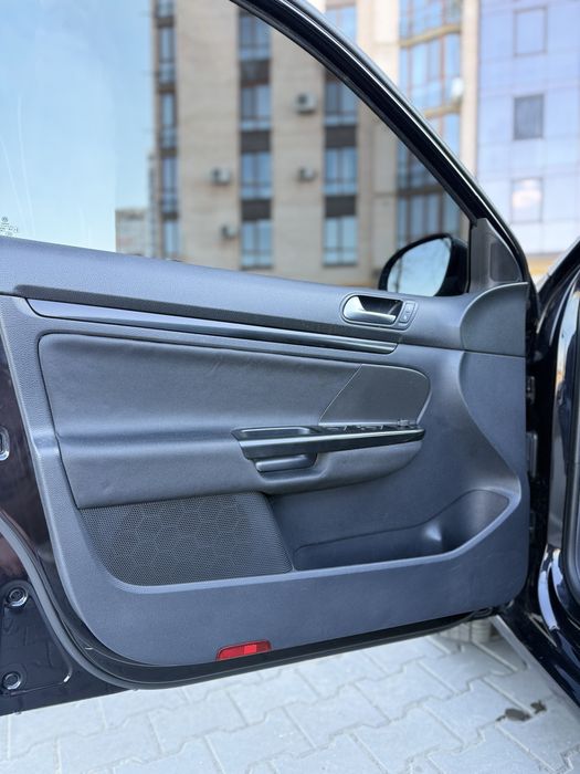 Продам Volkswagen Golf 6
