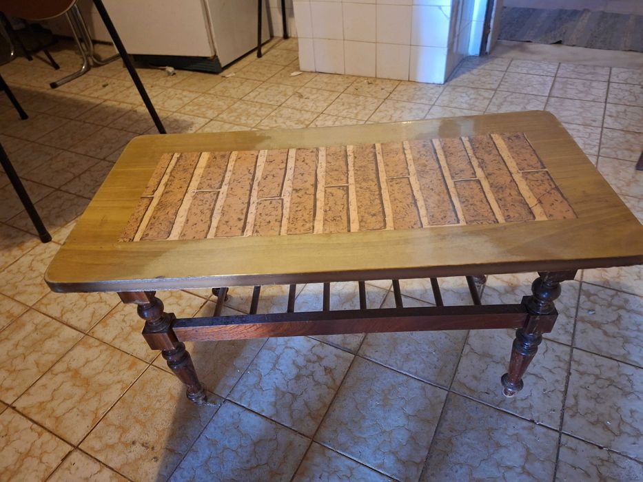 Mesa de centro antiga