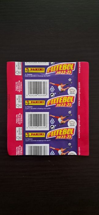 Saqueta de cromos futebol 2022/23 da Panini