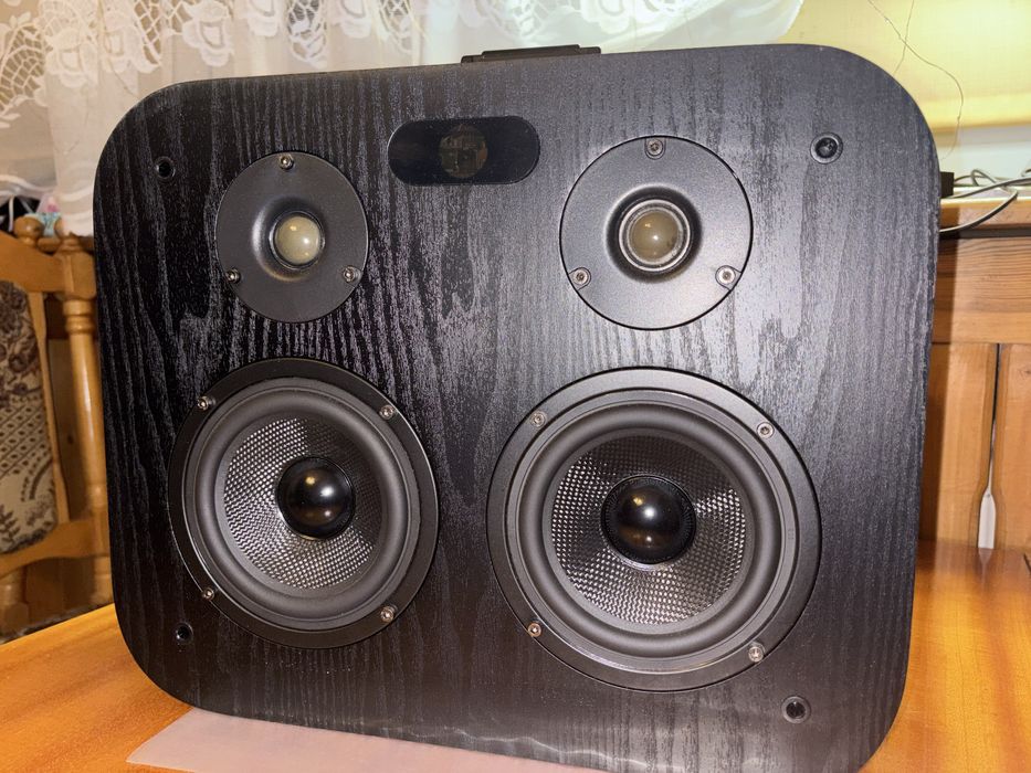 Głośnik dokujący PEAQ PPA250-B do iPod / iPhone (30-pin)