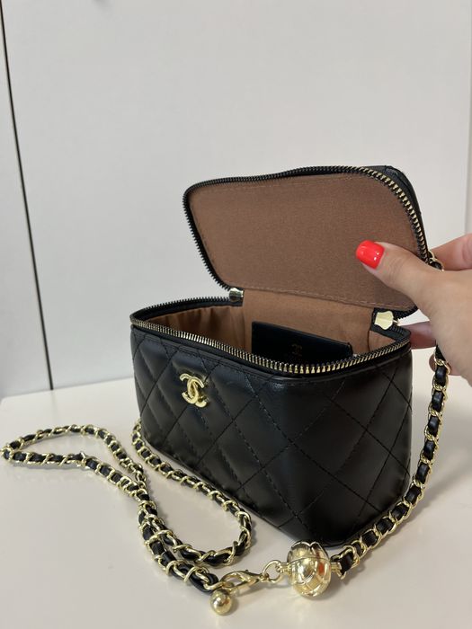 Сумка Chanel Classic Black Lambskin