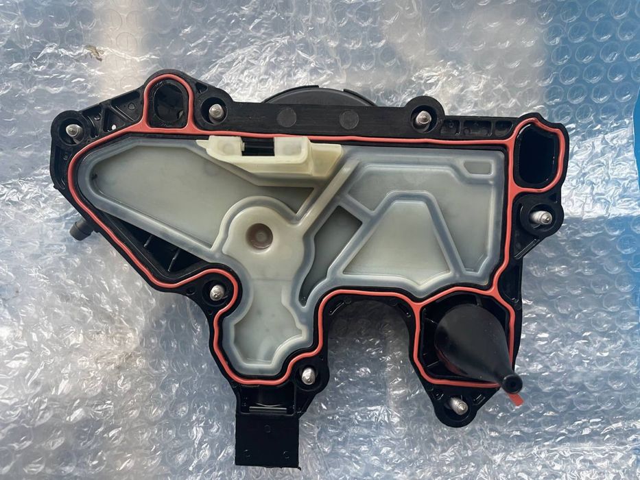 Продаю маслоотделитель 1.8 TSI GEN3