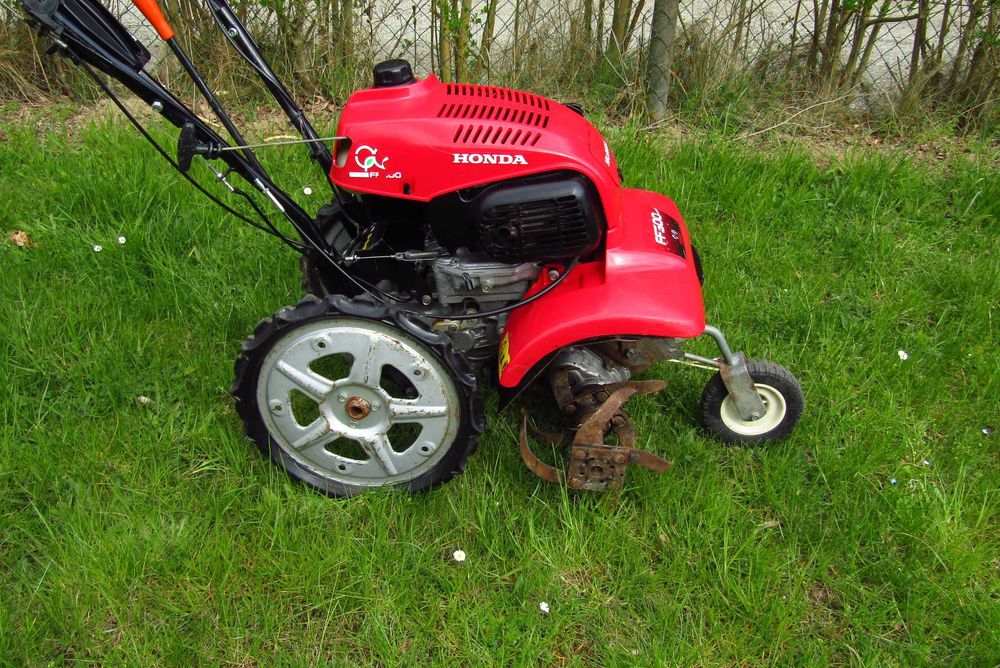 Glebogryzarka Honda FF 300  biegi napęd polecam