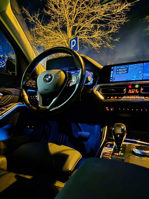 BMW 330e xDrive Touring 292cv | Garantia BMW Premium Selection