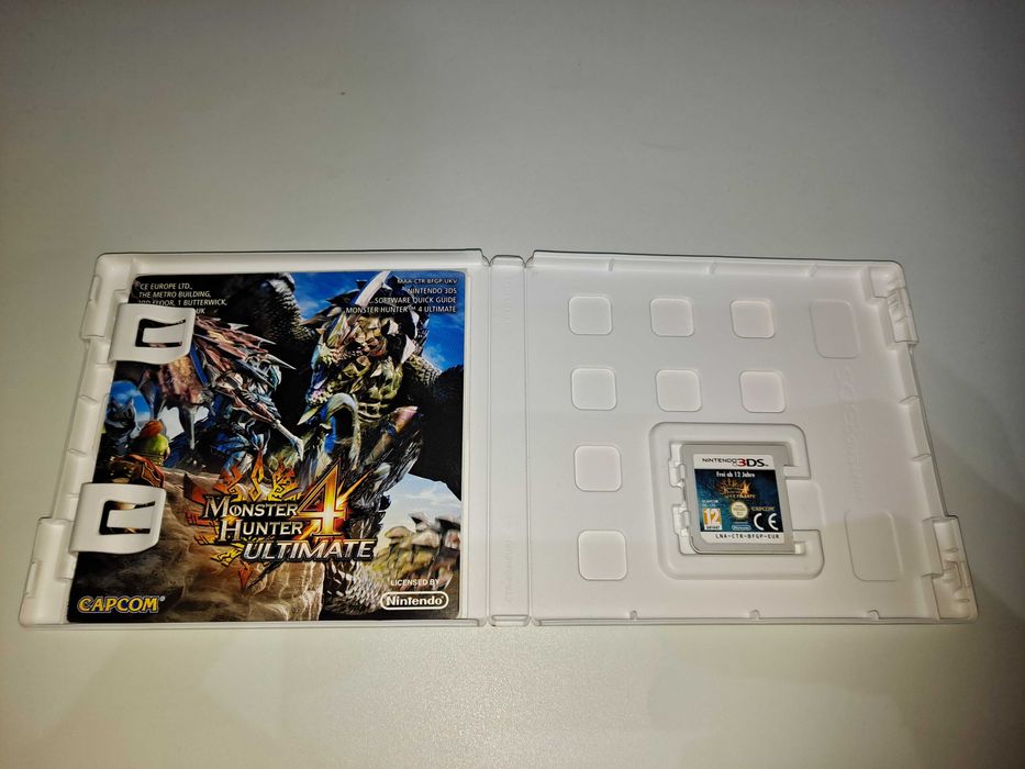 Monster Hunter 4 Ultimate - Nintendo 3DS