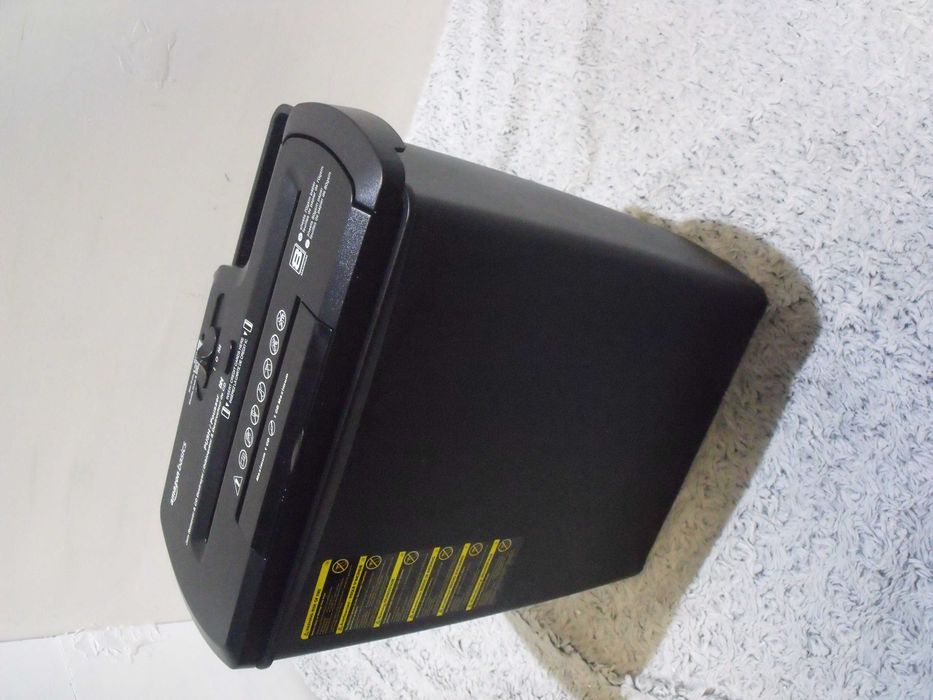 Amazon Niszczarka do dokumentów papieru CD, 7-8 arkuszy, czarna