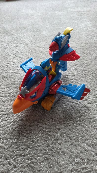 Superthings Dziki Orzeł ptak latający