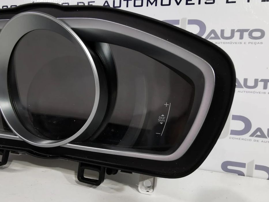 Quadrante Digital - Volvo V40 D2 + R-Design