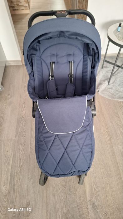 Wozek Carello Ultra 2w1 plus fotelik Avionaut z baza