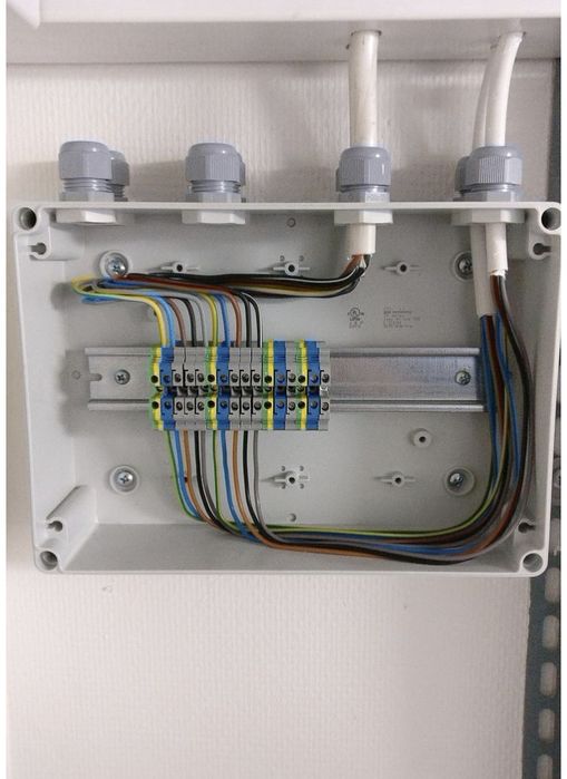 Eletricista Profissional  Avarias | Instalações | Urgências 24h