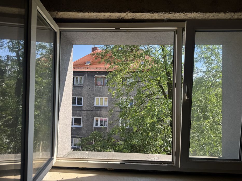 Okna  białe plastikowe (pcv)