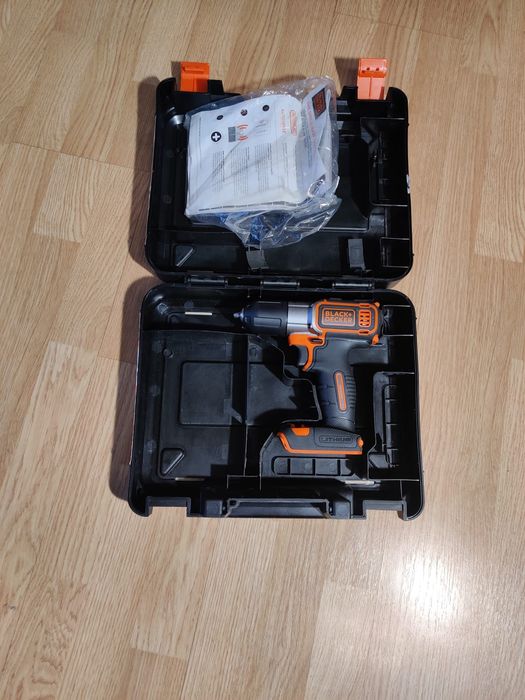 Wiertarko Wkrętarka Black+Decker zasilanie akumulatorowe 18 V ASD18K-Q