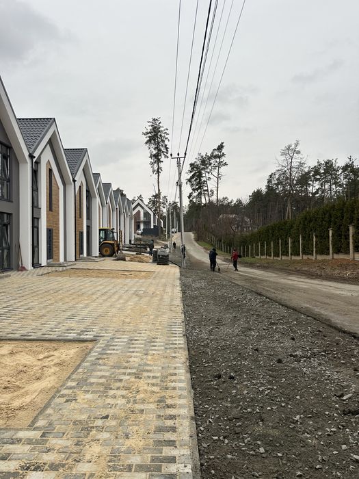 КУТОВИЙ таунхаус з ділянкою 2,6 сот. Від 70000 у.е.