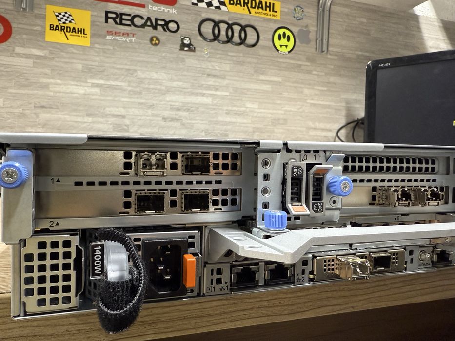 Сервер Dell PowerEdge R750 2x Xeon Gold 6338/256gb DDR4 3200/Nvme SAS