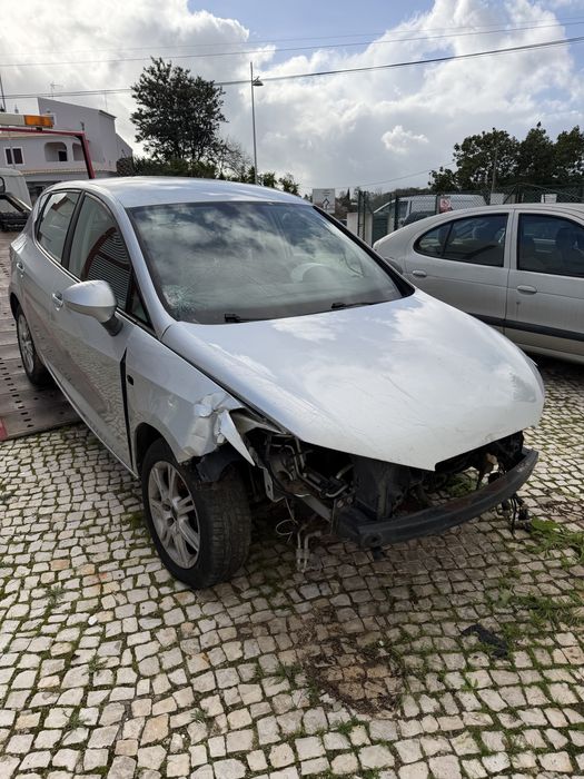 Vendo documentos seat ibiza 6j 1.2