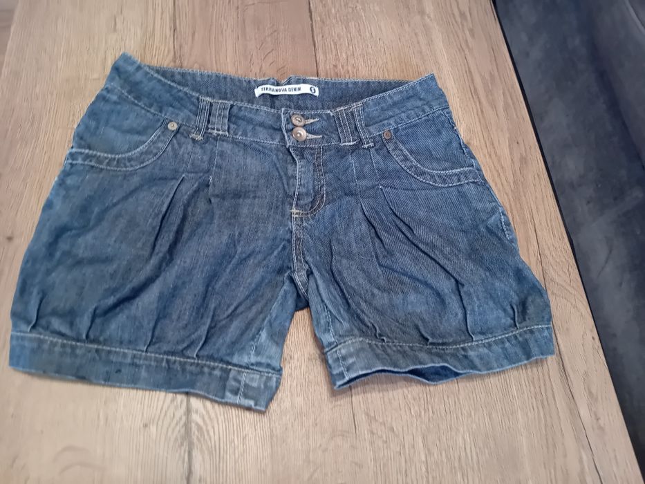 Spodenki jeansowe