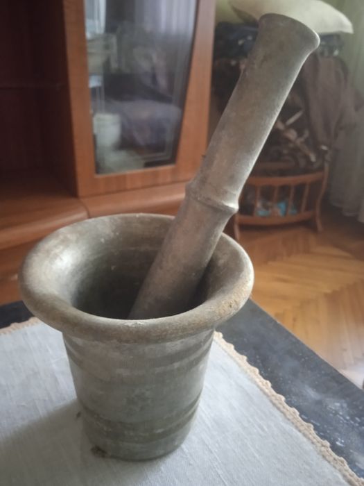 Винтажная ступка с пестиком
