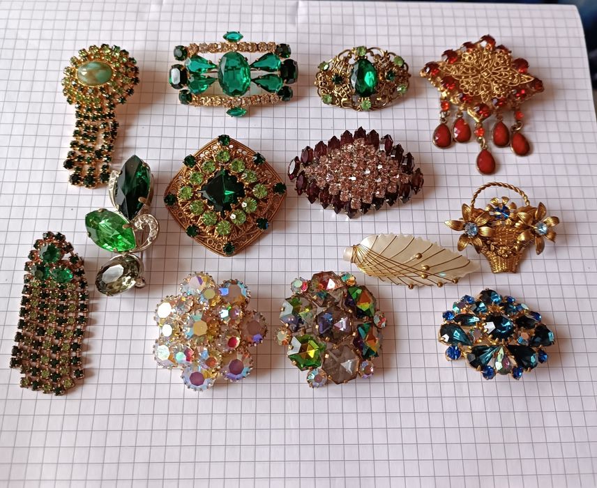 Винтажные броши на подарок