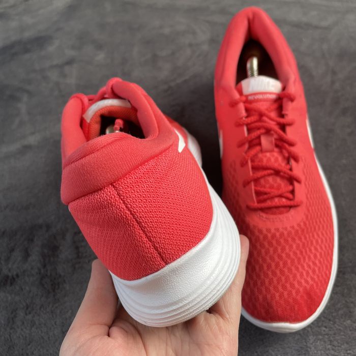 Жіночі кросівки Nike revolution 4. P. 40,5. Ідеал!!!